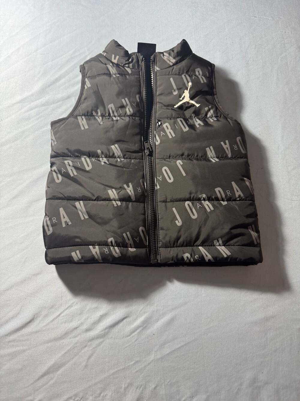 Jordan Puffer Vest Boys 1-2YRS Black Zip